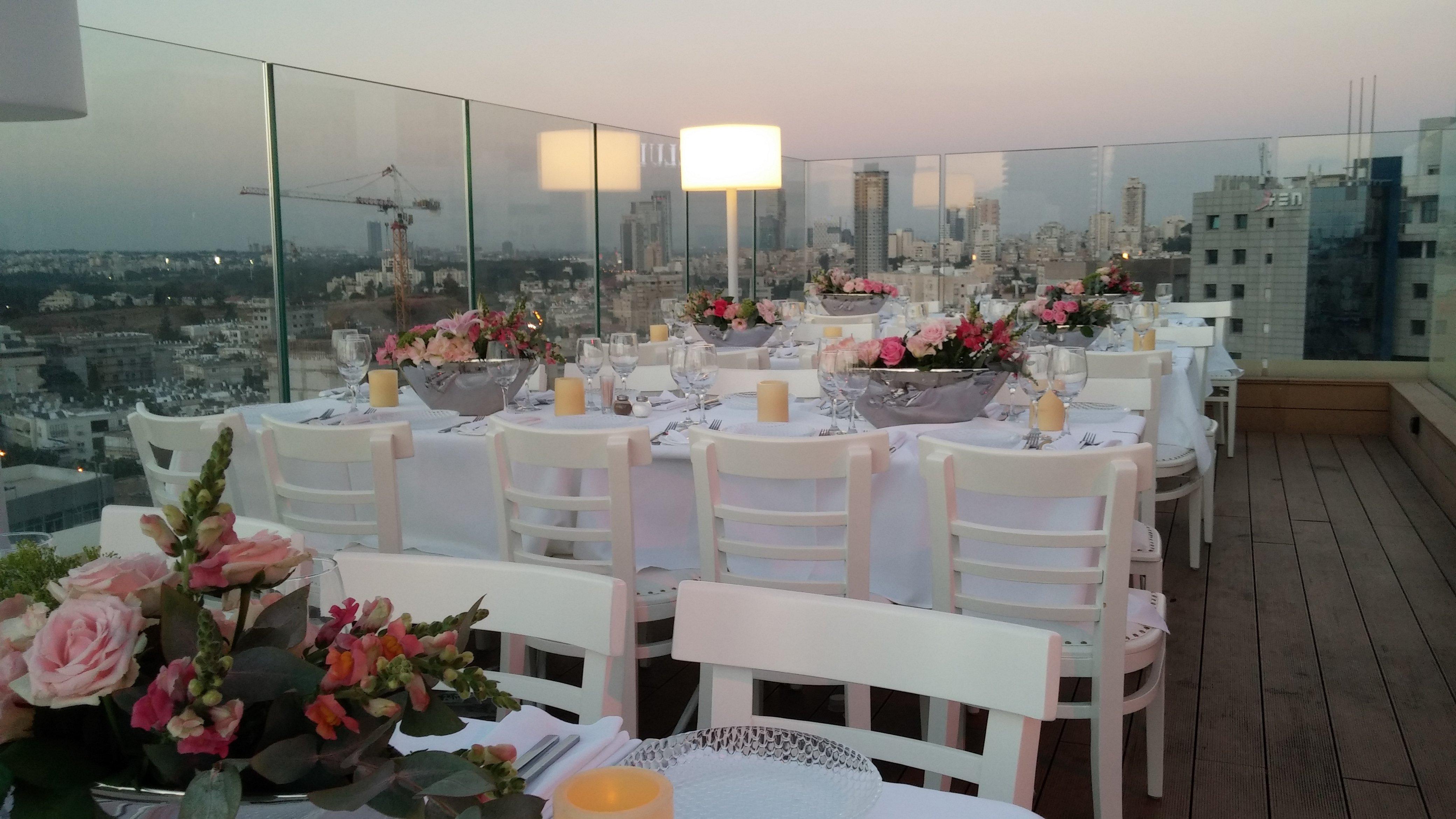 Hotel Indigo Tel Aviv - Diamond District By Ihg Гиватаим Экстерьер фото The rooftop